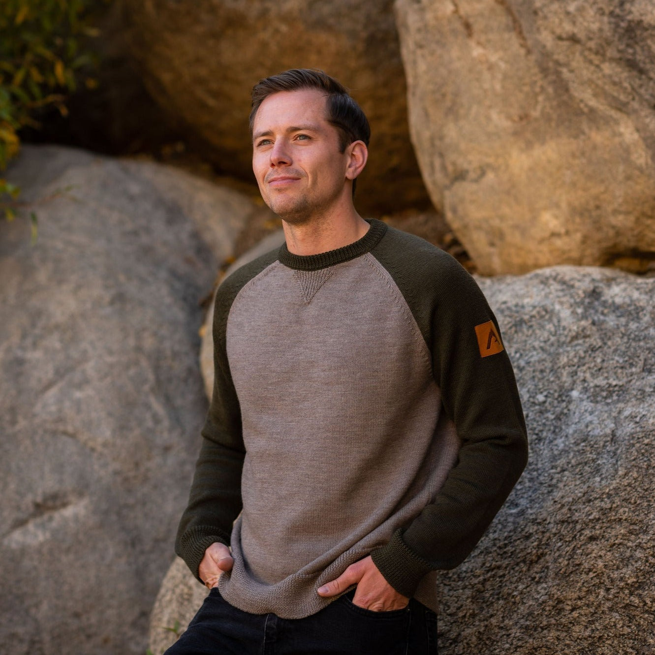 Colorado Merino Wool Sweater-Olive / Taupe