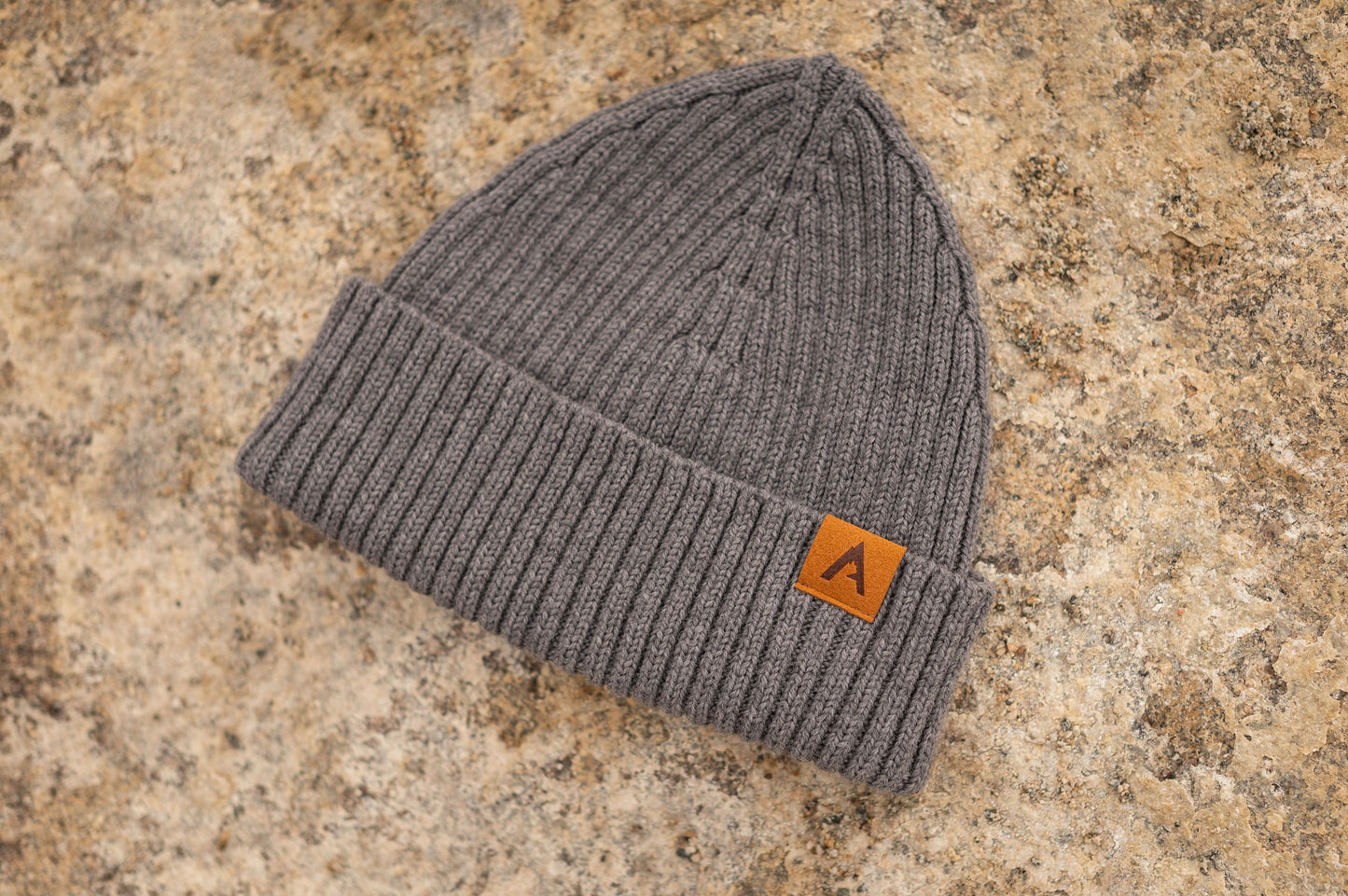 Merino Wool Beanie - Charcoal