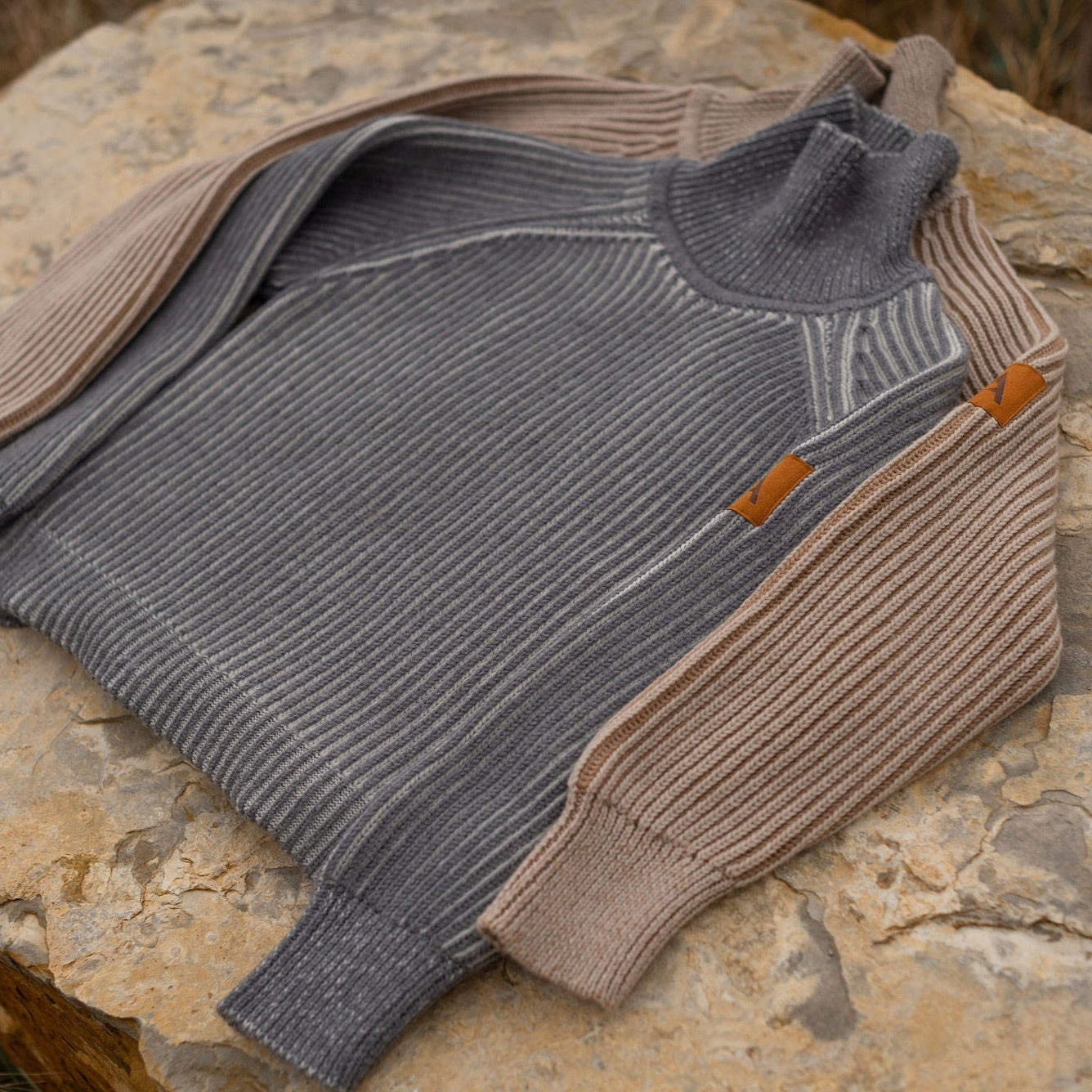 Women's Mesa Merino Wool Sweater - Grey / Natural