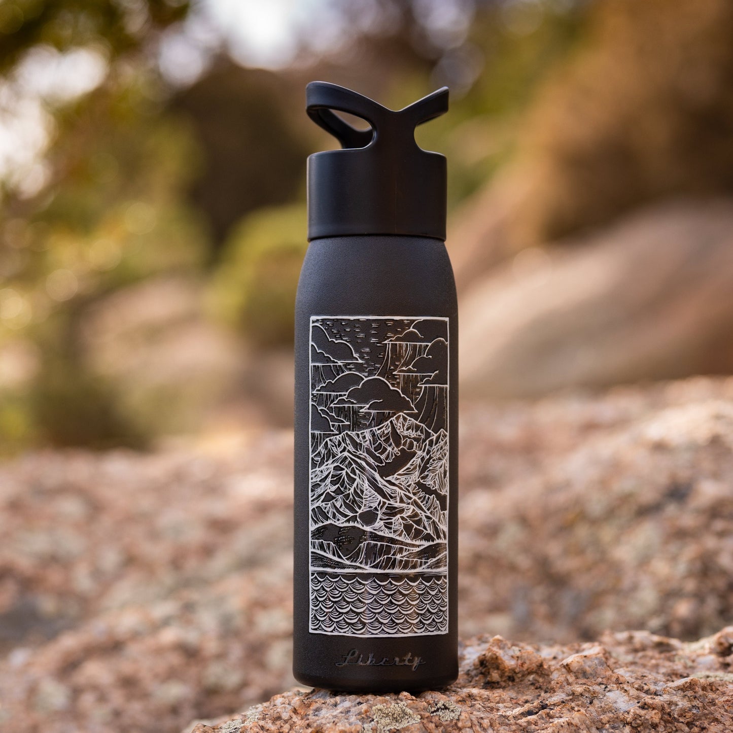 The Peak Water Bottle - Black