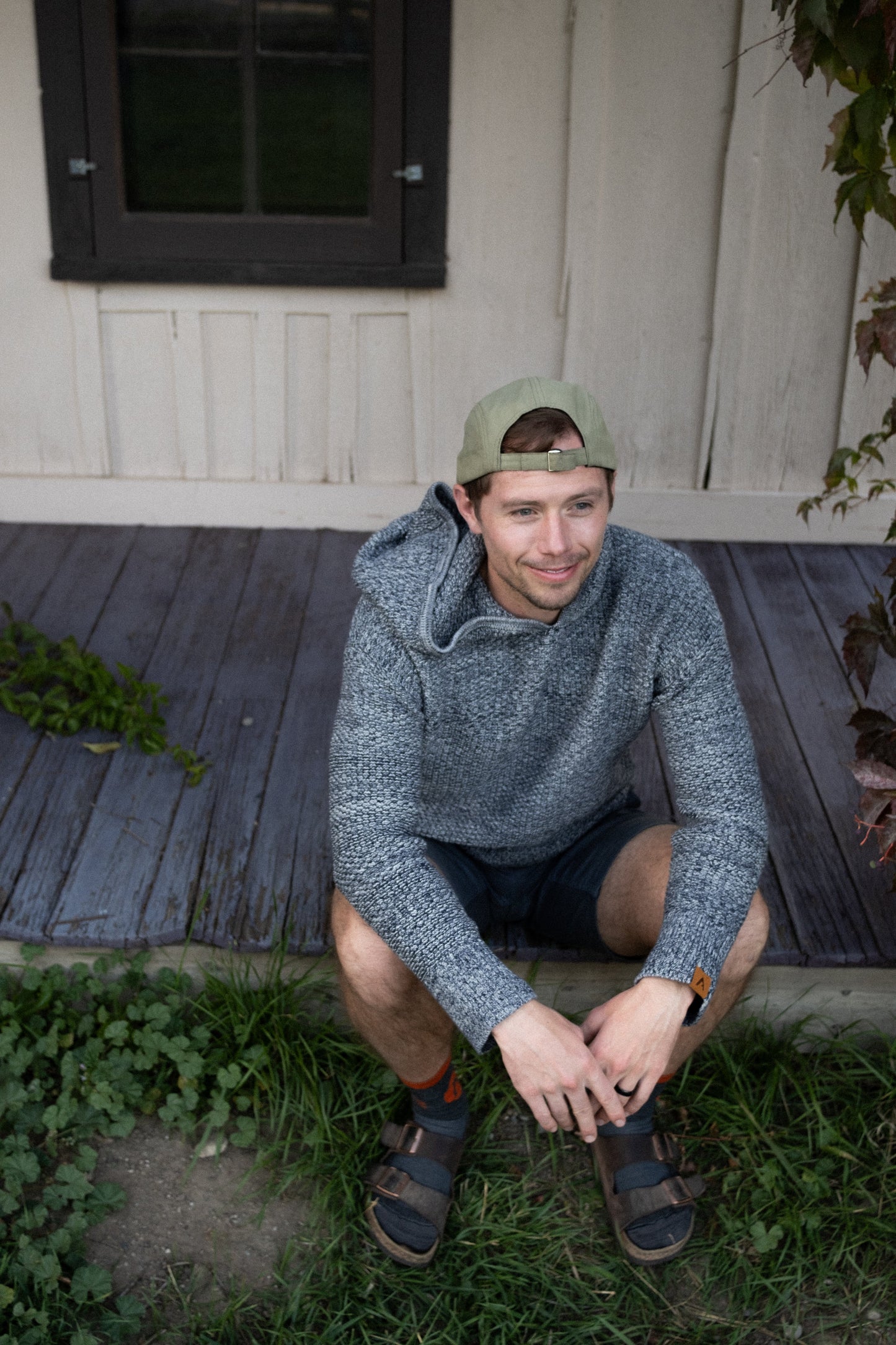 Riverside Hoodie Sweater-Indigo / Grey