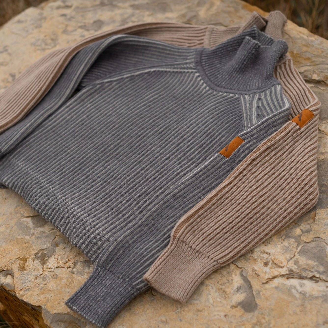 Women's  Mesa Merino Wool Sweater - Grey / Natural