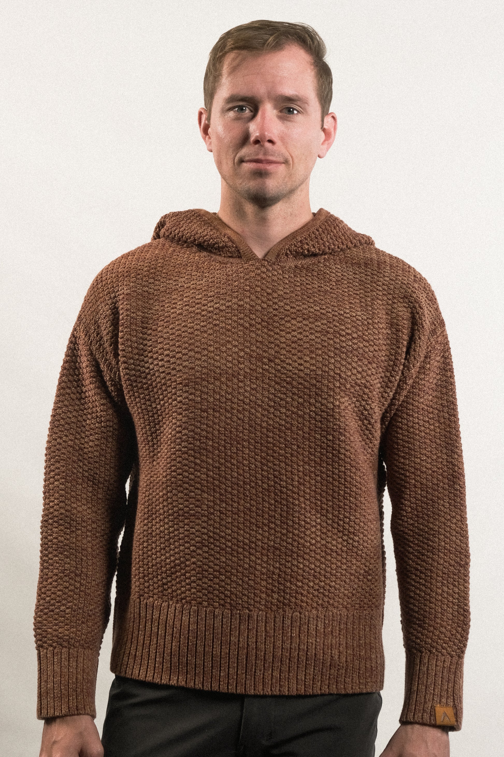 Antero Outdoors - Riverside Hoodie Sweater